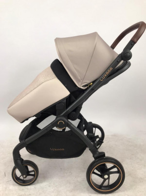 Коляска прогулочная Luxmom K-92 коричневый